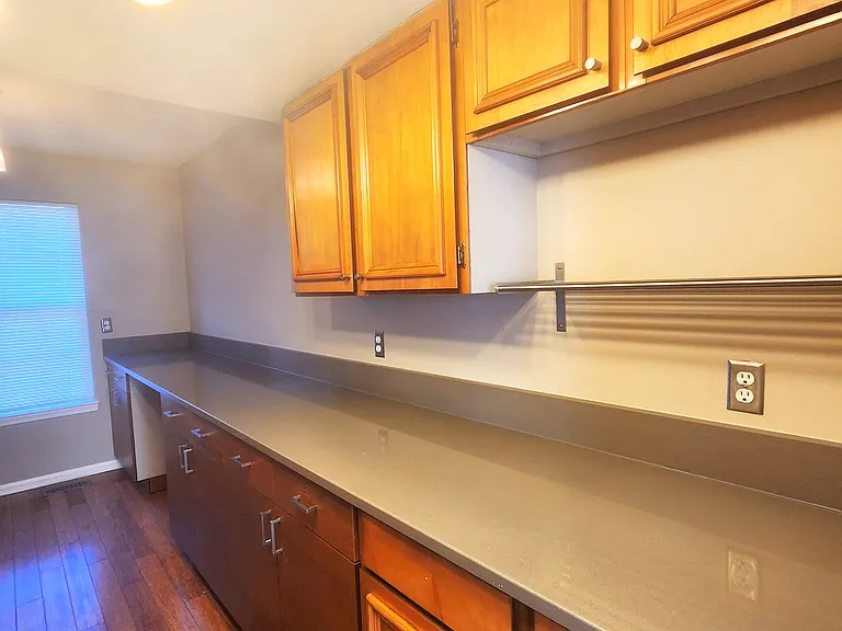 9139 September Ln — Photo 7