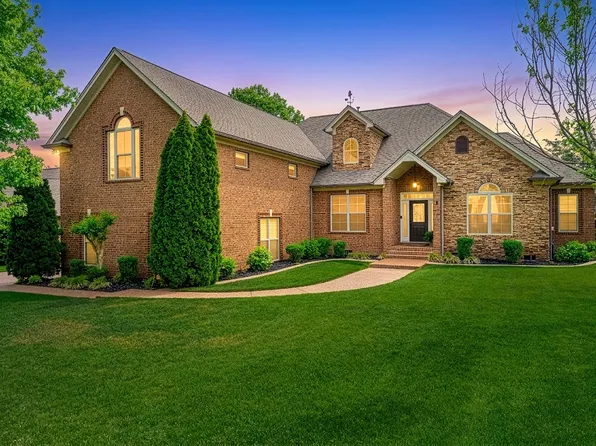 815 Tall Oak Trl, Mount Juliet, TN 37122