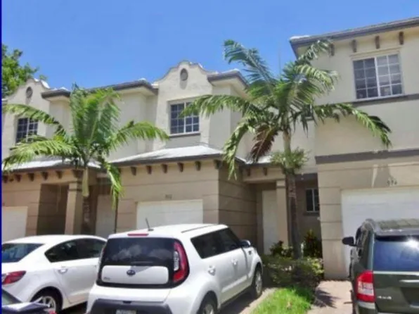 976 Abaco Lane, West Palm Beach, FL 33404