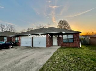 5809 Samantha St #A, Fayetteville, AR 72704