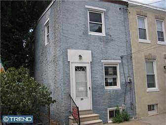1st image of 25 S Willow St