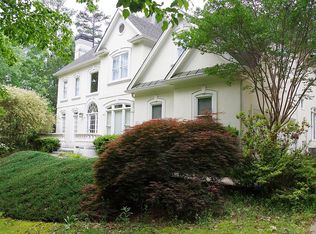 445 Fawn Glen Dr, Roswell, GA 30075