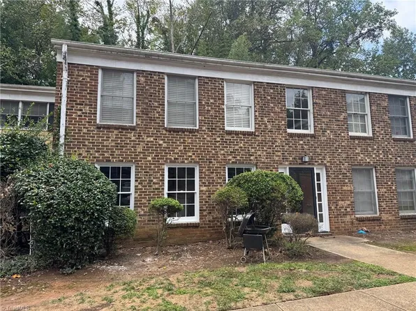 2821 E Bleeker Sq #C, Winston Salem, NC 27106
