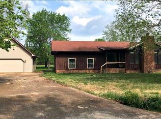 34 Circle Dr, Manchester, TN 37355