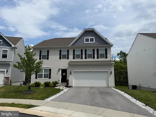 21 Barnhart Cir, Mechanicsburg, PA 17050