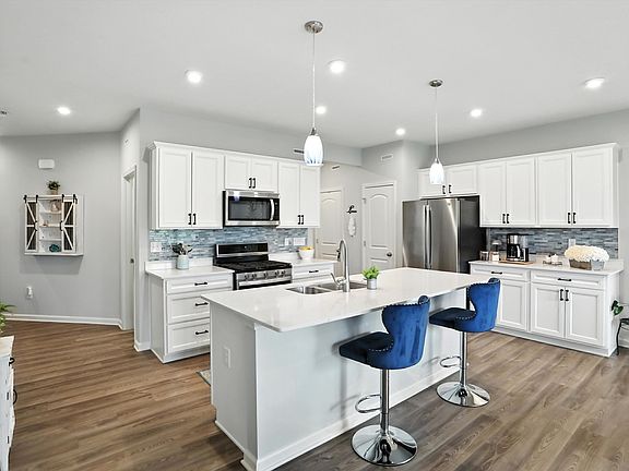 4th image of 18750 Terra Vista Pl