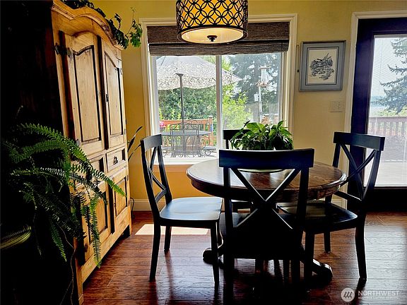 5th image of 6234 NE 182nd Street