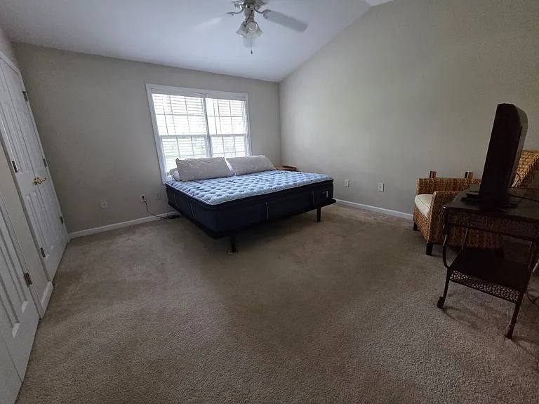 101 Woodlake Dr #406 — Photo 6