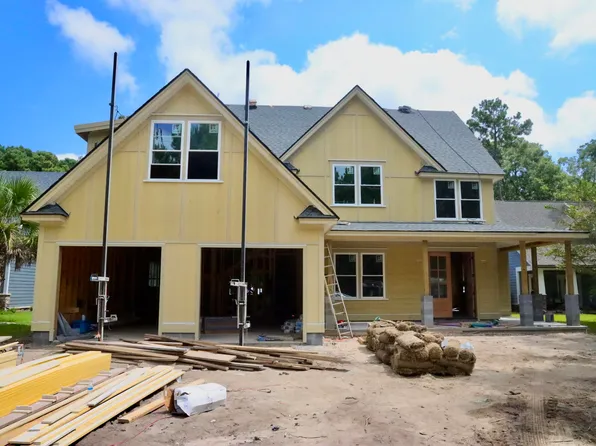 1010 Theodore Rd, Awendaw, SC 29429