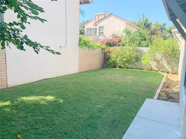 3 Almond Tree Ln — Photo 17