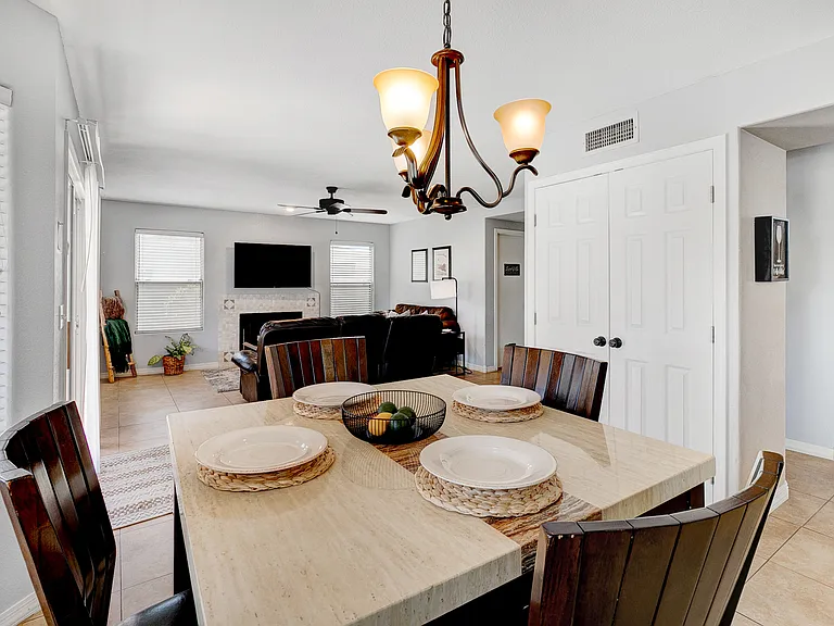7801 W Crocus Dr — Photo 13