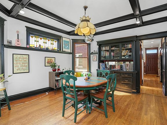 4th image of 2628 N Fairfield Ave #2