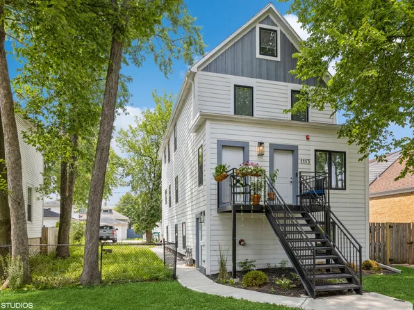 1113 S Taylor Ave, Oak Park, IL 60304