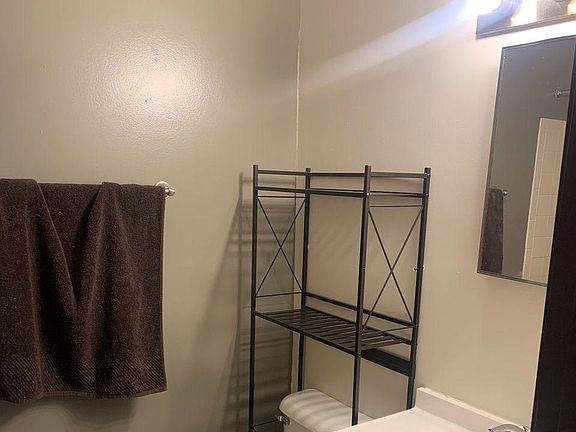 4th image of 1571 W Pond Dr APT 30