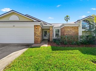 212 Overstreet Ct, Palm Harbor, FL 34683