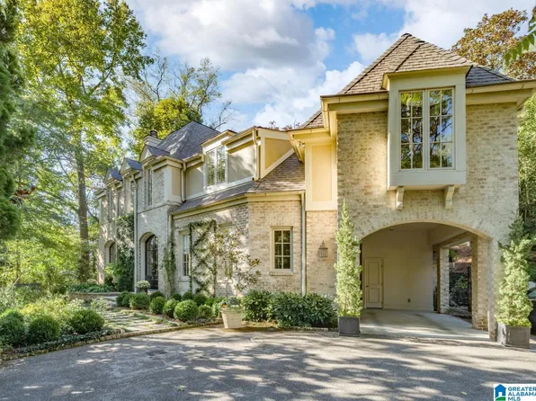 18 Memory Lane Mountain Brk, Birmingham, AL 35213