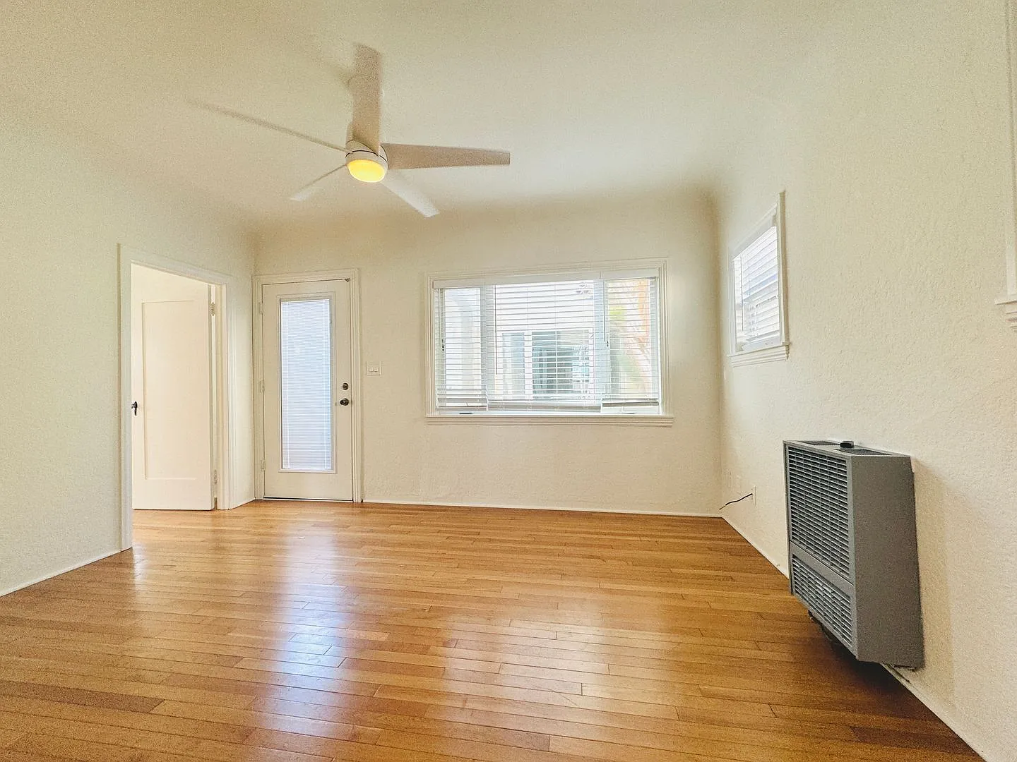 1BD/1BA North Park Bungalow Available! - Only $1,995/mo! — Photo 4