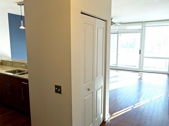 3rd image of 757 N Orleans St APT 1504