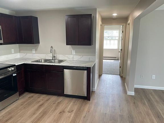 2nd image of 6824 Plaza Dr APT 9