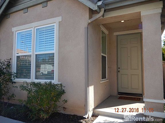 4th image of 36036 Blackstone Cir