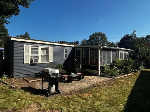 251 Newbury St #15, Peabody, MA 01960