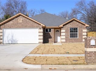 925 E Baltimore Ave, Fort Worth, TX 76104