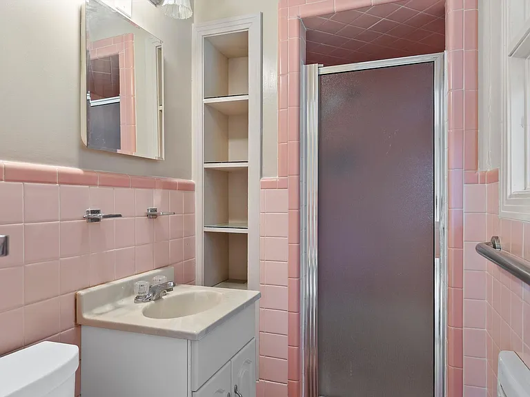 7808 Delhi Rd — Photo 15
