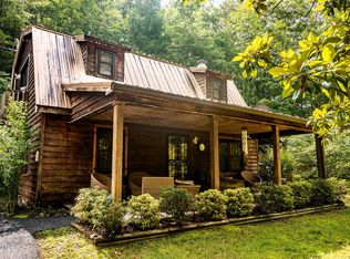 3320 Old Mountain Rd, Sevierville, TN 37876