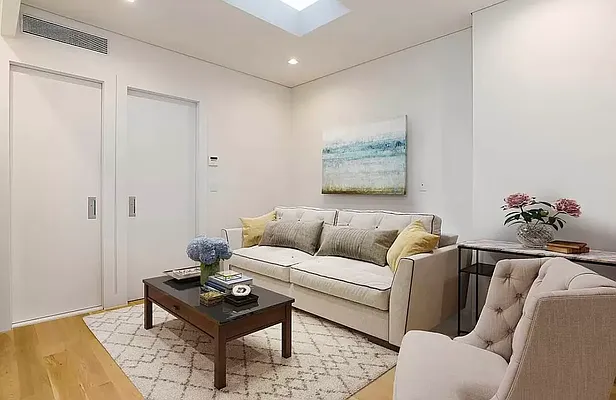 Rented by REAL New York | media 6