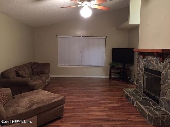 2nd image of 3158 Sweetwater Oaks Dr N