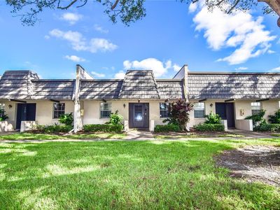 8755 Bardmoor Blvd APT 105, Seminole, FL, 33777