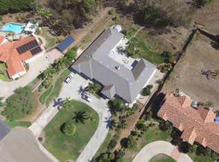 1004 Sugarbush Dr, Vista, CA 92084