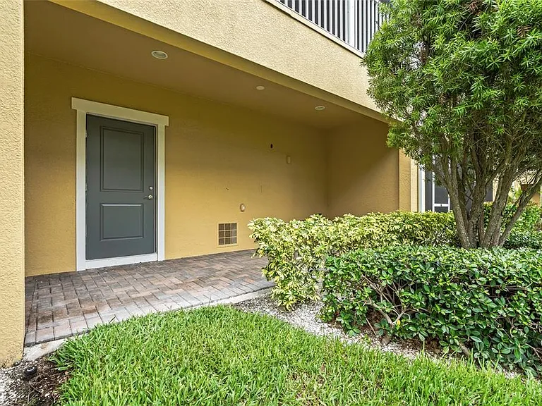 3162 Moorings Dr S — Photo 42