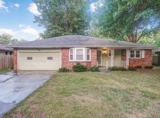816 E Rosebrier St, Springfield, MO 65807