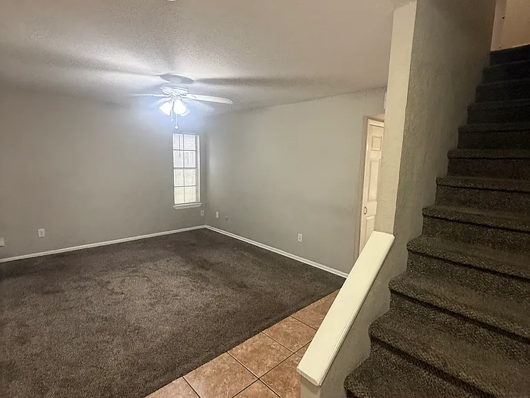 5001 Meandering Ln #A — Photo 2