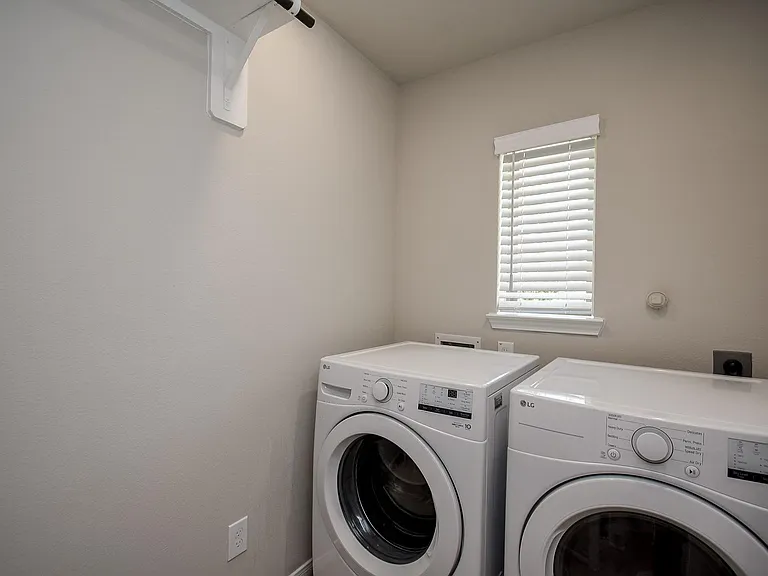 17007 Shine Bright Ct — Photo 7