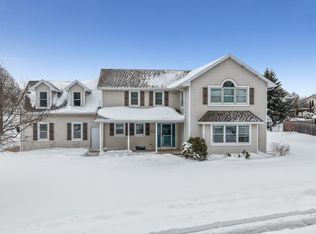 4401 N Haymeadow Ave, Appleton, WI 54913