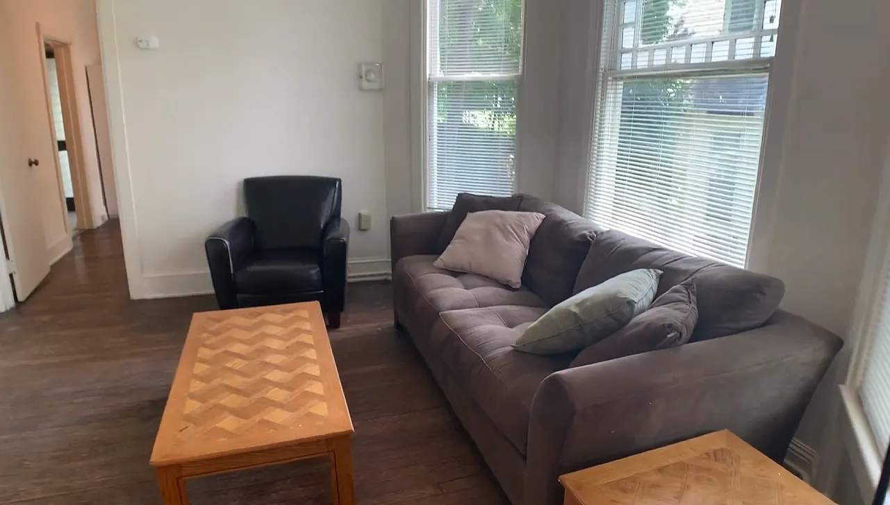 109 Dewitt Place - 4 — Photo 4