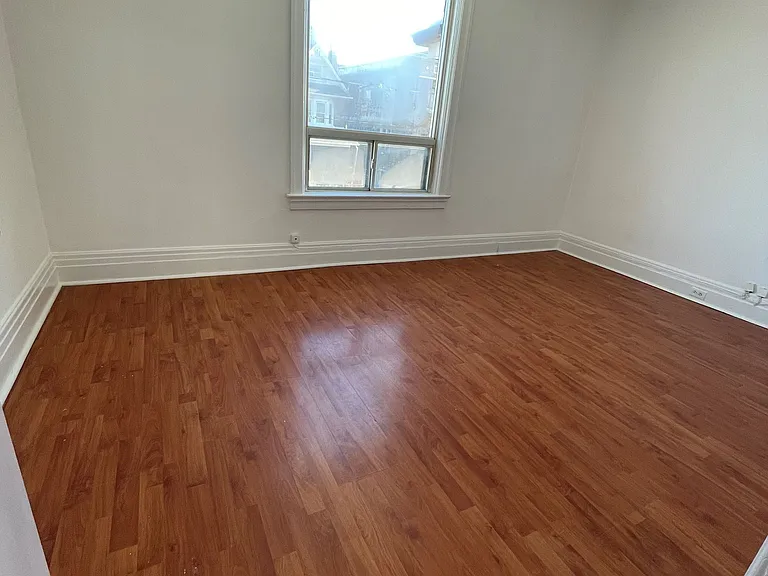 1228 Dufferin St #2 — Photo 7