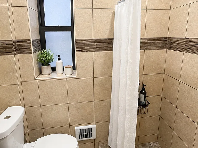 167 E 106th St #2E2 — Photo 9