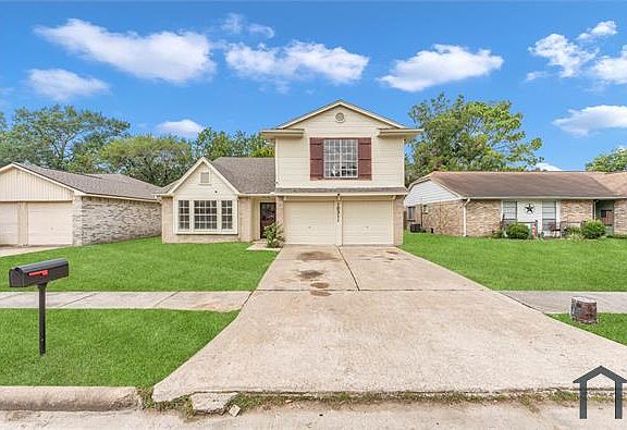 3rd image of 10311 Blue Oak Dr