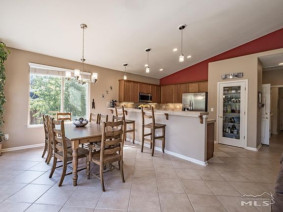 5th image of 6522 Lonnie Ct