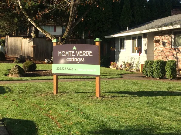 7237 Los Verdes Dr #7237, Gladstone, OR 97027