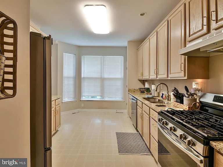 5807 Ivy League Dr — Photo 13