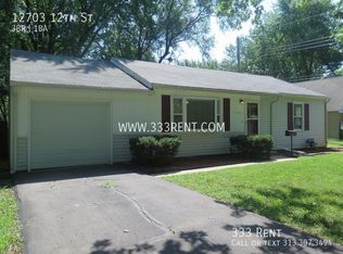 12703 12th St, Grandview, MO 64030