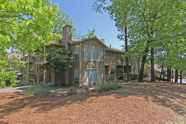 4911 S Cobb Dr SE — Photo 1