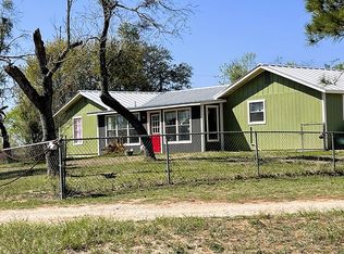 2126 Church Rd, Seguin, TX 78155