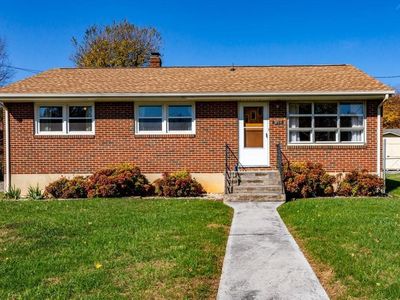 3711 Martinell Ave, Roanoke, VA, 24018