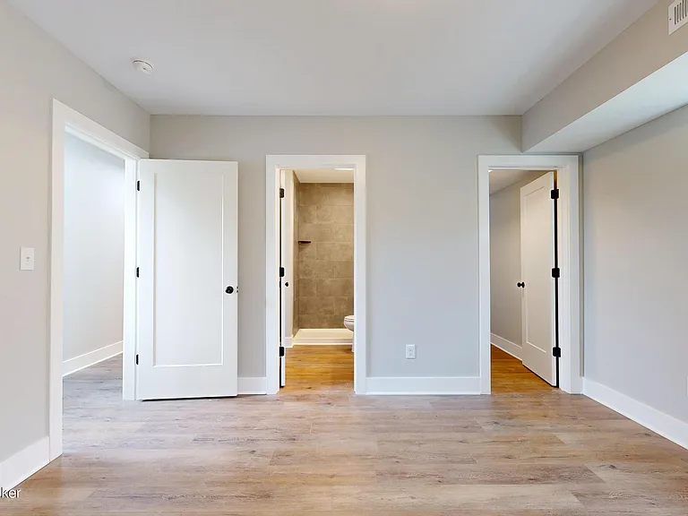 116 Bauer Ave #202 — Photo 10