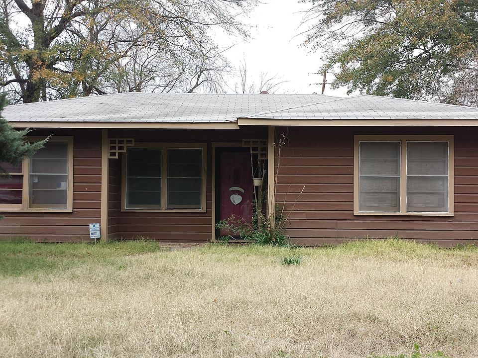 2nd image of 2214 W College St